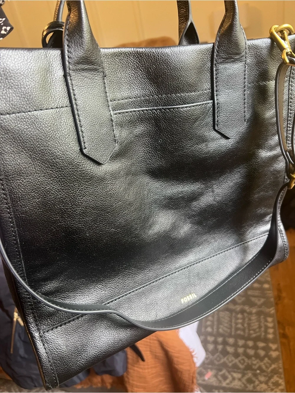 Fossil Black Leather Tote with Gold Hardware and Adjustable Strap - Picture 12 of 14